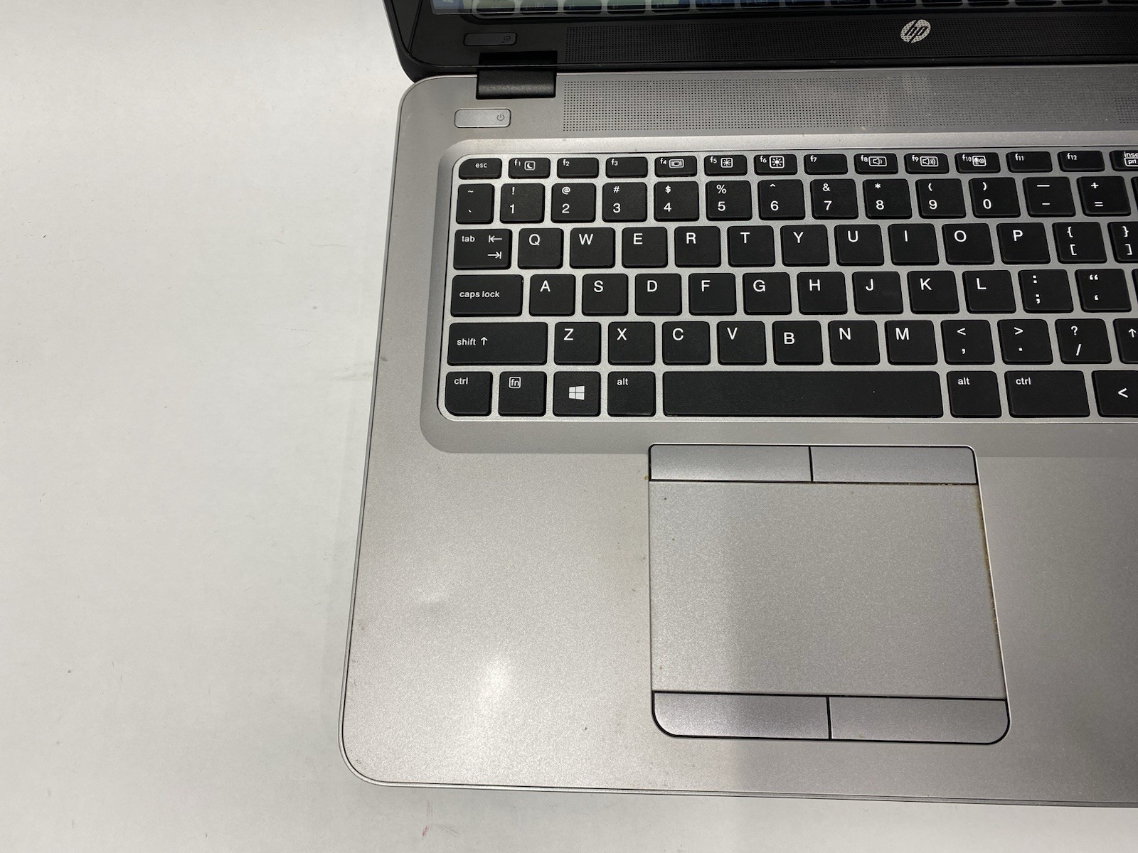 HP Elitebook 850 G3 – Touch FHD – i5-6200u – 8GB – 256SSD – W10P – READ