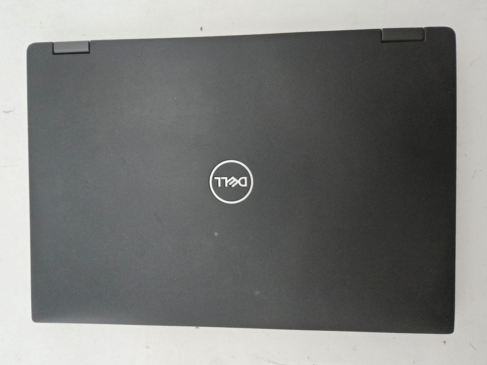 Latitude7390 2in1 w/charger.i7-8650U.16GB.512GB NVMe.13.5″FHD Flip Touch.Nice!