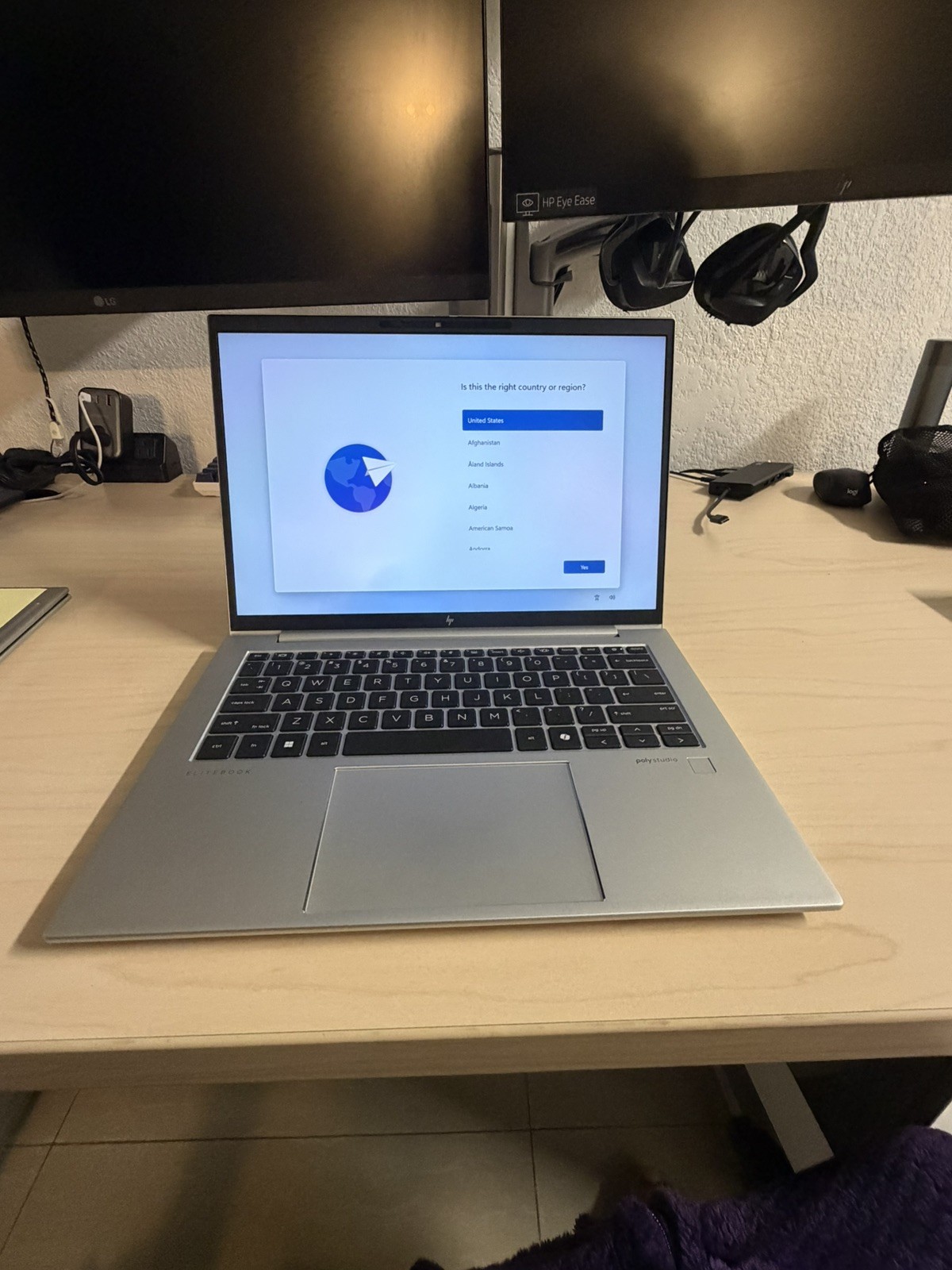 HP EliteBook 845 G11 14″ (Ryzen 7 PRO-8840U – 64GB RAM – 1TB SSD + charger