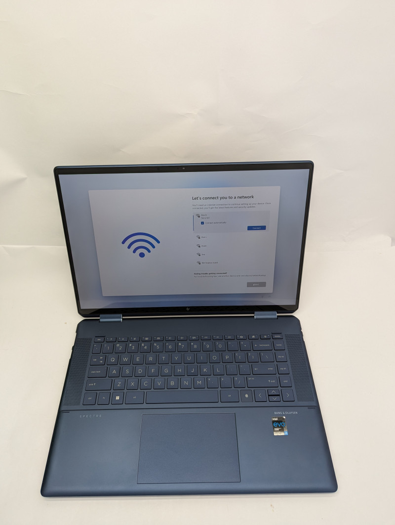 HP Spectre 2-in-1 16-f0013dx 16″ 3K+ Touch i7-11390H 16GB 512GB SSD +32GB Optane