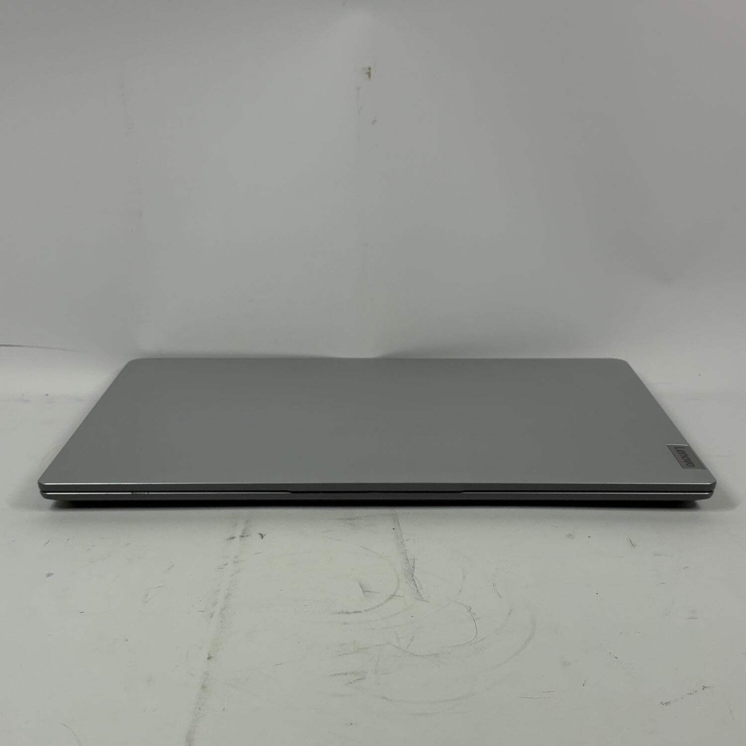 Lenovo IdeaPad 1 15ALC7 15.6″ Ryzen 7 5700U 1.8GHz 16GB RAM 512GB SSD