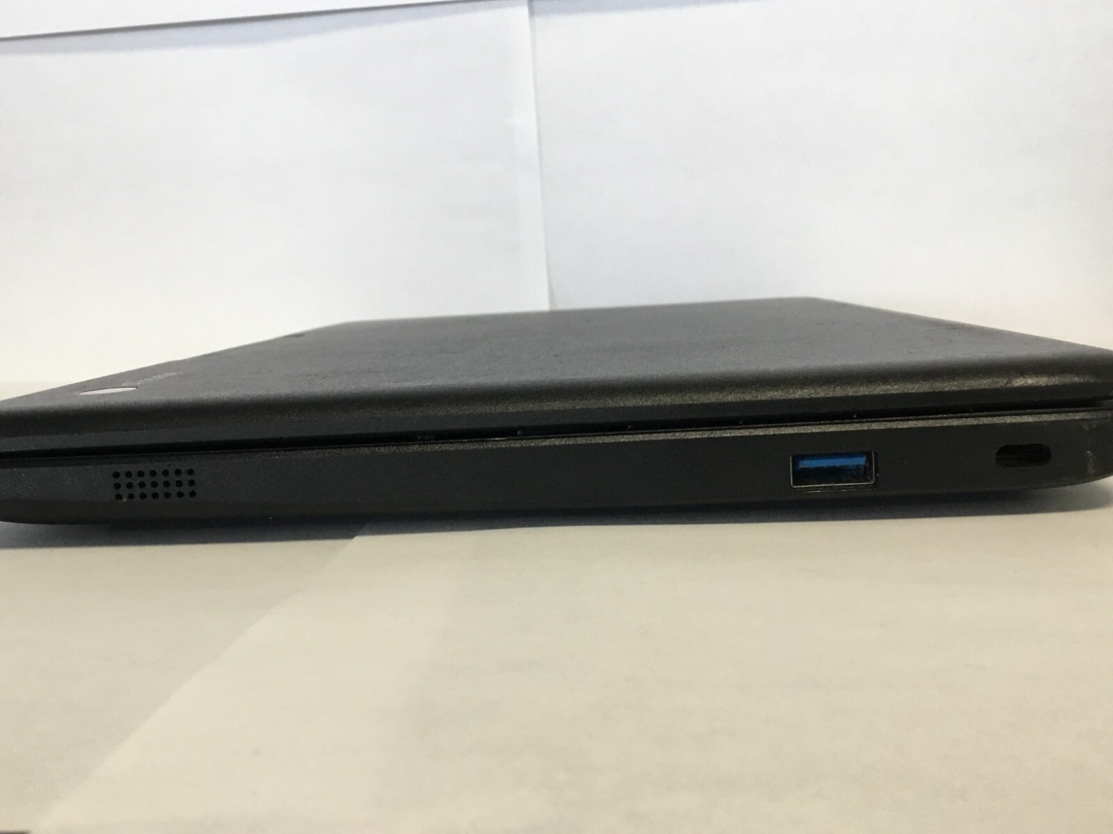 Lenovo Chromebook N23 Laptop 11.6″ 4GB RAM 16GB SSD HDMI Wi-Fi Bluetooth
