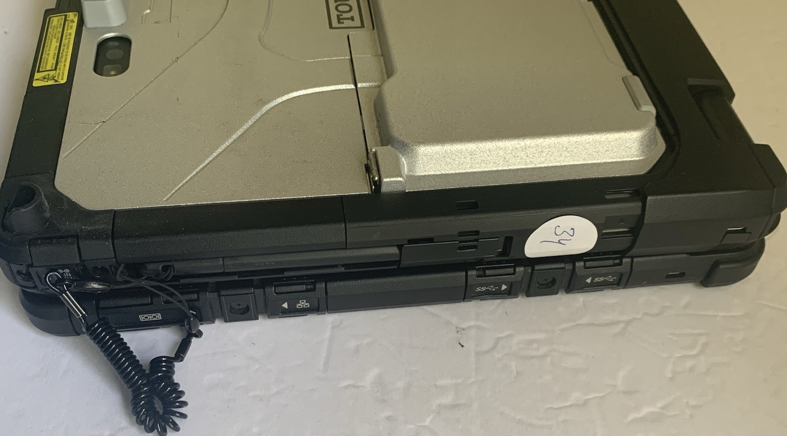 Panasonic Toughbook CF-33 MK3 i7-1270P 32GB/512 GB M.2 SSD GPS W11 PRO 960 Hours