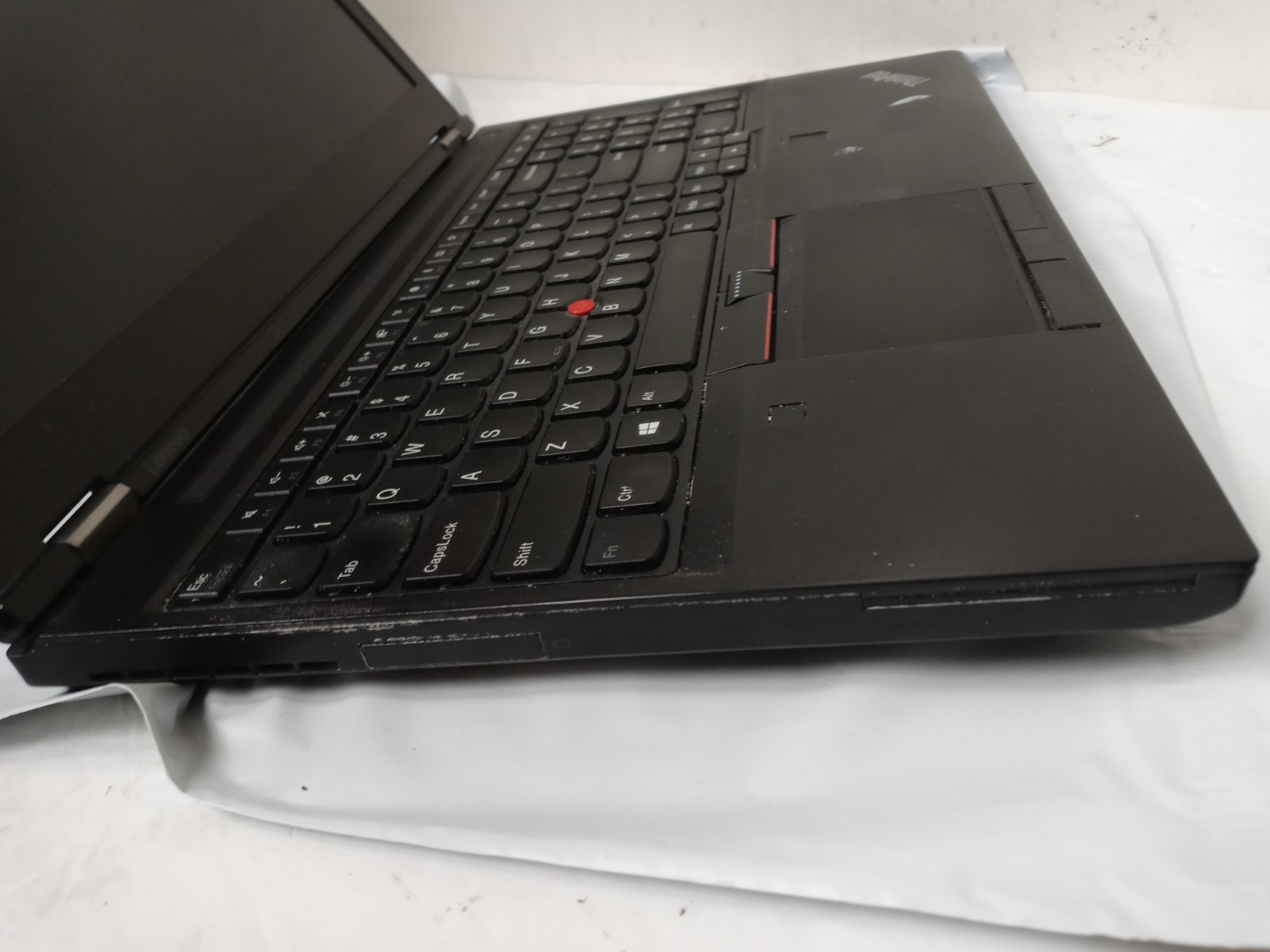 Lenovo ThinkPad P51 Core i7-7700HQ 16GB Ram 0GB SSD NO OS NO AC-ADAPTER
