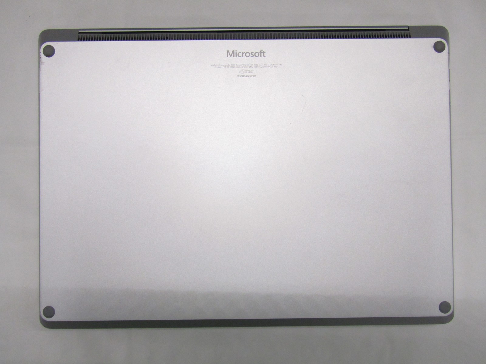 Microsoft Surface Laptop 6 3.8GHz Core Ultra 5 135H 8GB 256GB SSD 13.5″ Win 11 C