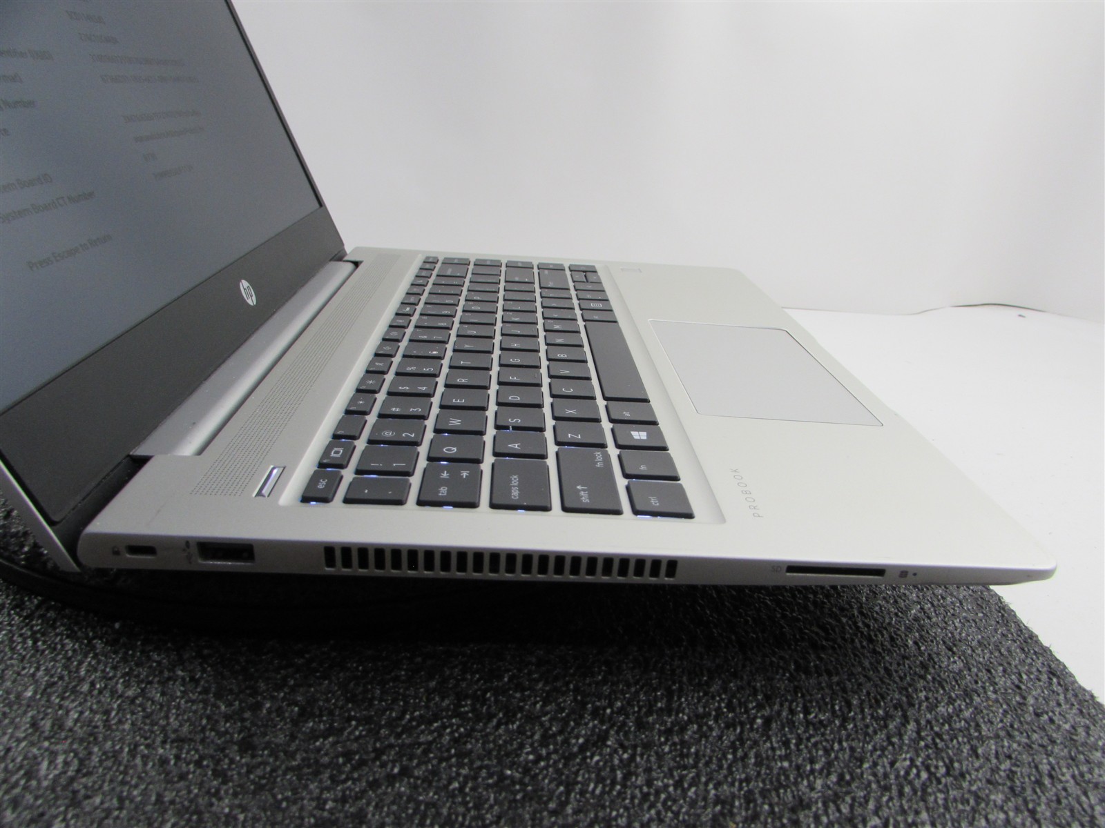 HP PROBOOK 445 (G7) 14″ FHD AMD RYZEN 5 4500U 512GB SSD 16GB RAM AMD GPU NO O.S