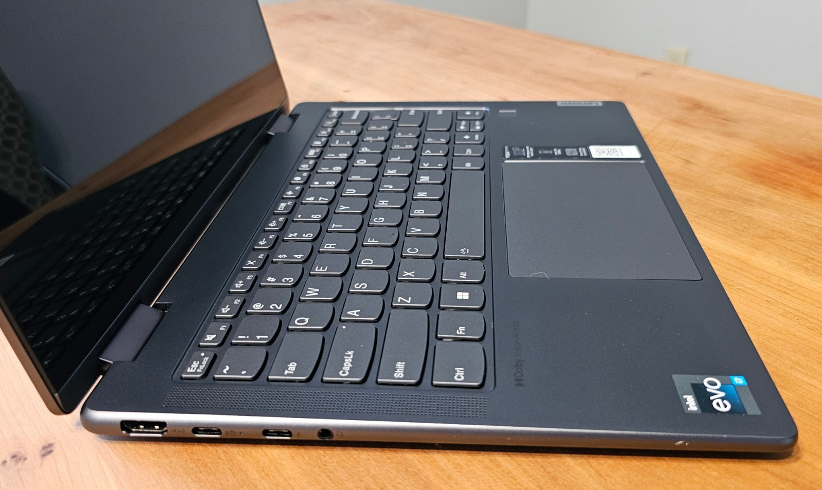 Nice Lenovo Yoga 7 14IRL8 2.2K 2-in-1 Touch i7-1355U 16GB 512GB NVMe 94% Battery
