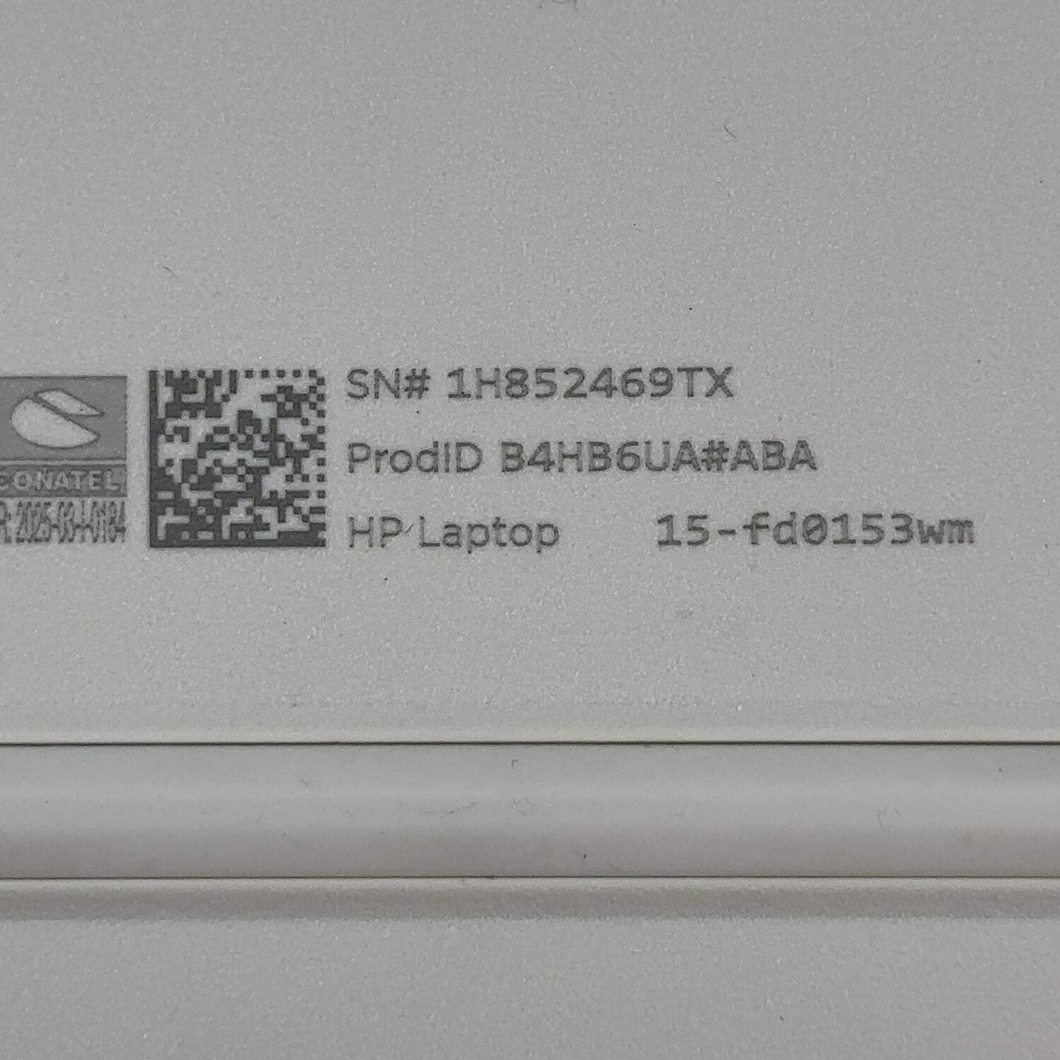 HP Laptop 15-FD0153WM 15.6″ Core 5 120U 1.4GHz 8GB RAM 512GB SSD