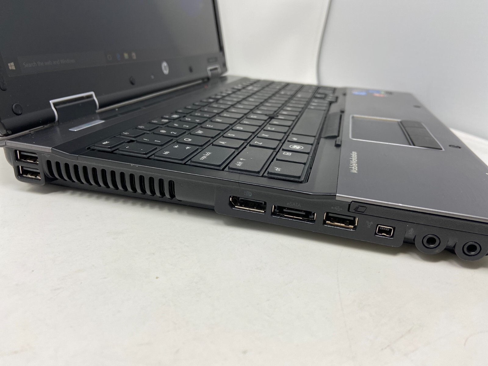 HP EliteBook 8540w 15″ Core i7-620M 2.7GHz 4GB 512GB SSD Win10 AMD Gaming Laptop