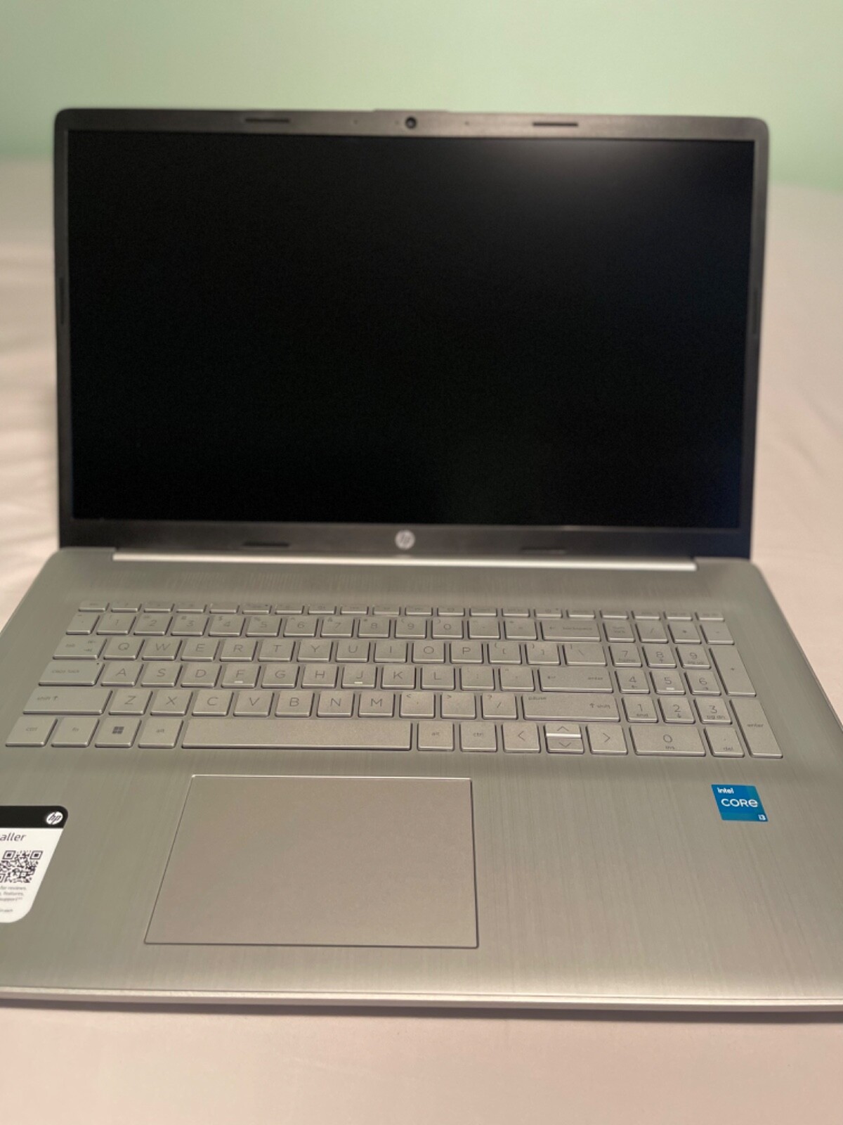 HP 17.3″ Laptop, Intel Core i3-1125G4, 8GB Memory, 512GB SSD, Windows 11 Home