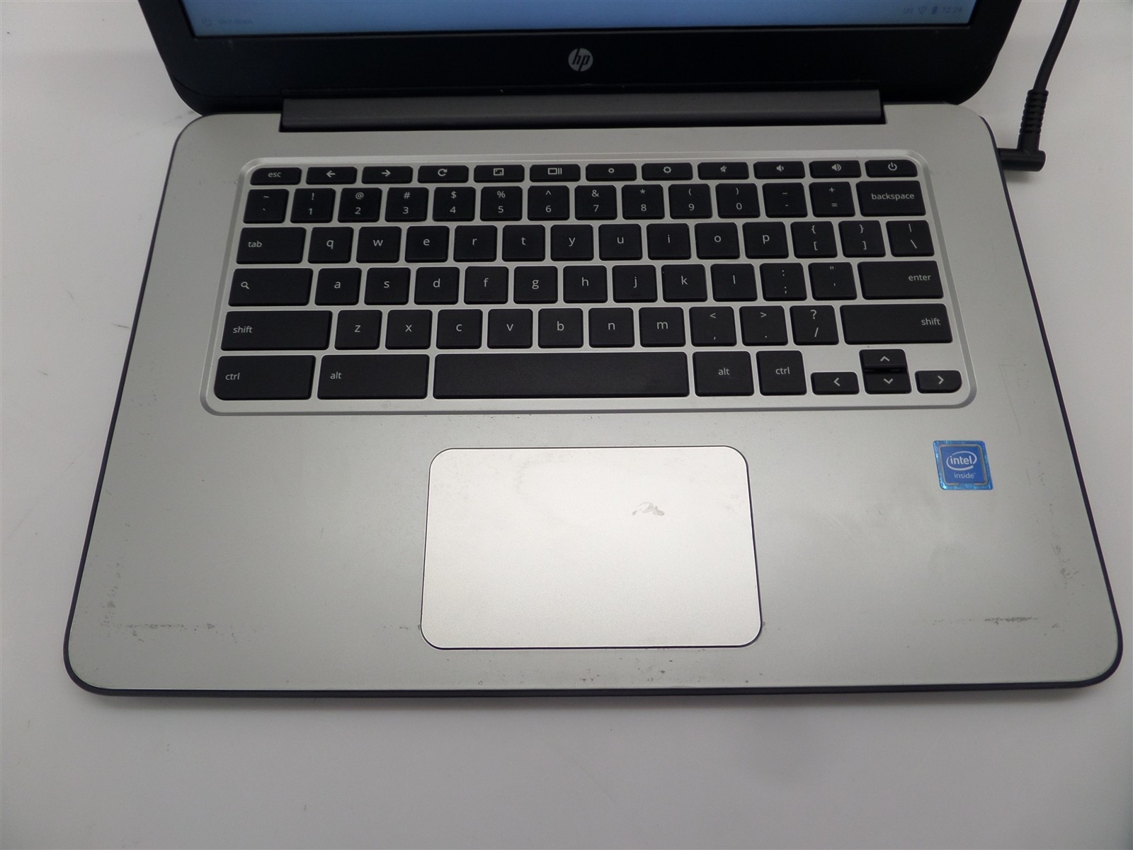 HP 14″ Chromebook 14 G4 32GB eMMC 4GB RAM N2840 CPU – Cracked Plastic Corner