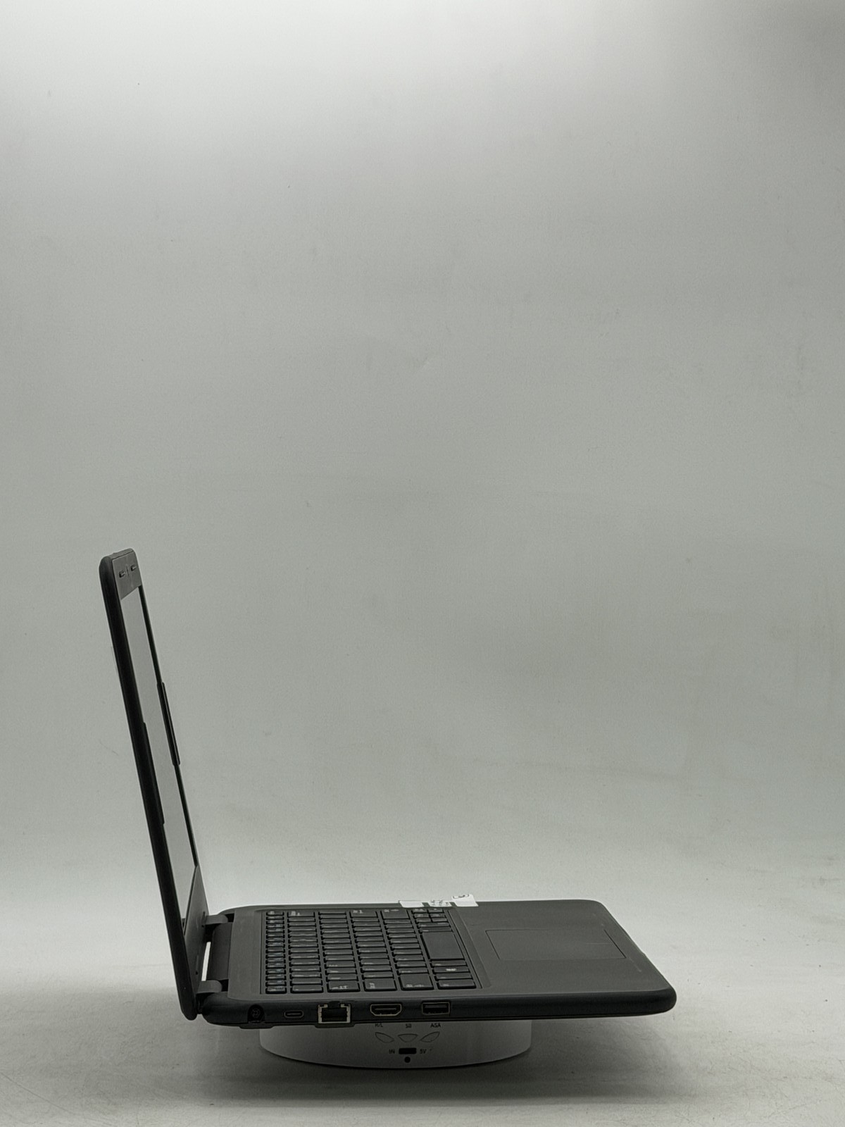 Dell Latitude 3310 13.3in i5-8265U 8GB 128GB NO OS *Read*