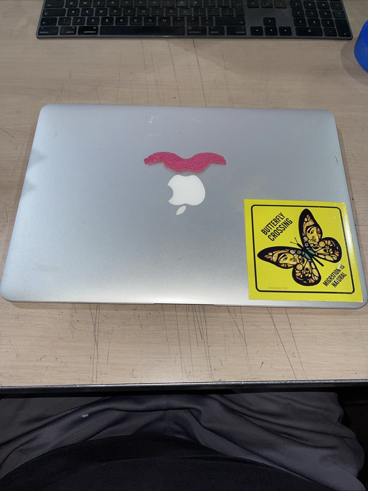 MacBook Air Core 1.3 GHZ 13″ MID 2013 i5-4250U 4GB RAM NO HD
