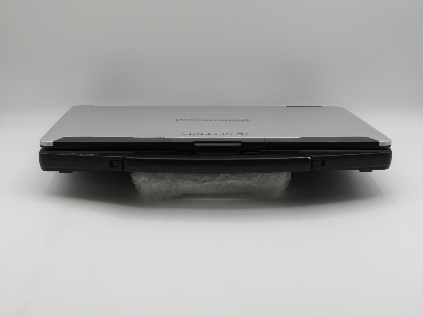 Toughbook CF-54 MK2 | i5-6300U @ 2.4GHz | 8GB DDR3 | 14″ | No HDD/OS/AC *READ*