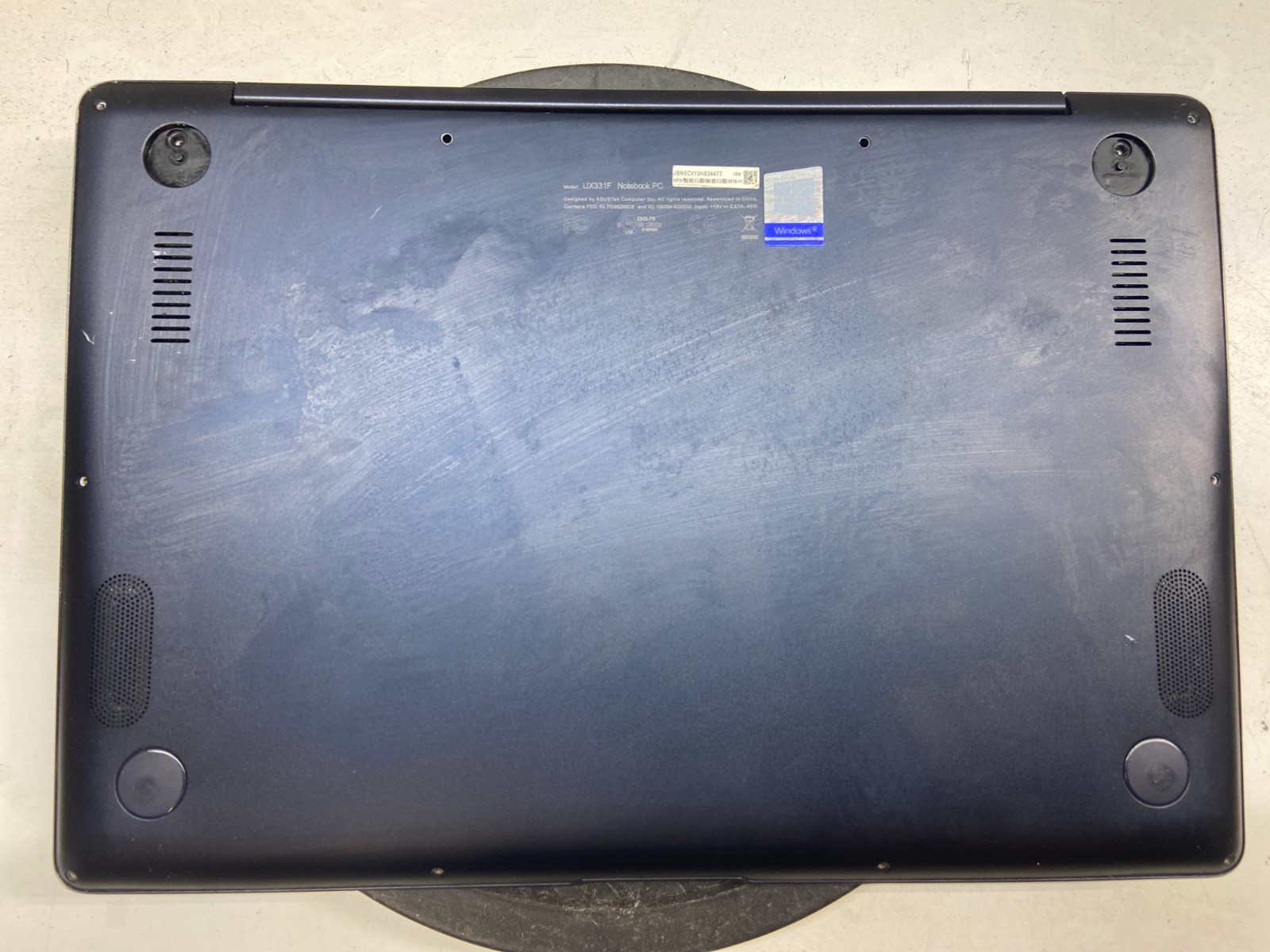 Asus Zenbook UX331F Intel Core i7-8565u 1.8GHz 8GB NO HDD