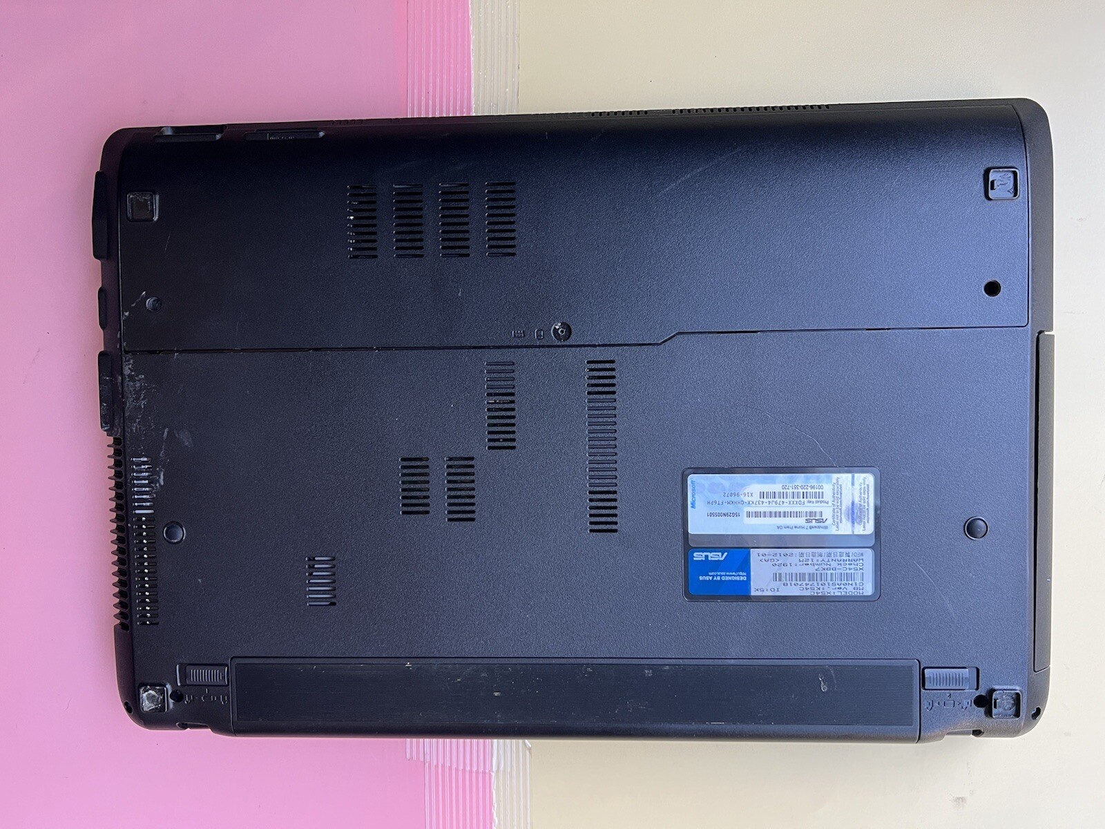 ASUS X54C 15.6″ Intel Pentium B960 2.20Ghz 4GB RAM 0GB HDD PARTS OR Repair