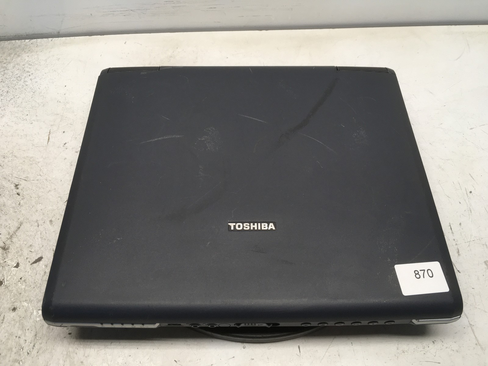 Toshiba Satellite 2400-S251 Mobile Intel Pentium 4 1.7GHz 262 MB NO HDD No Batt