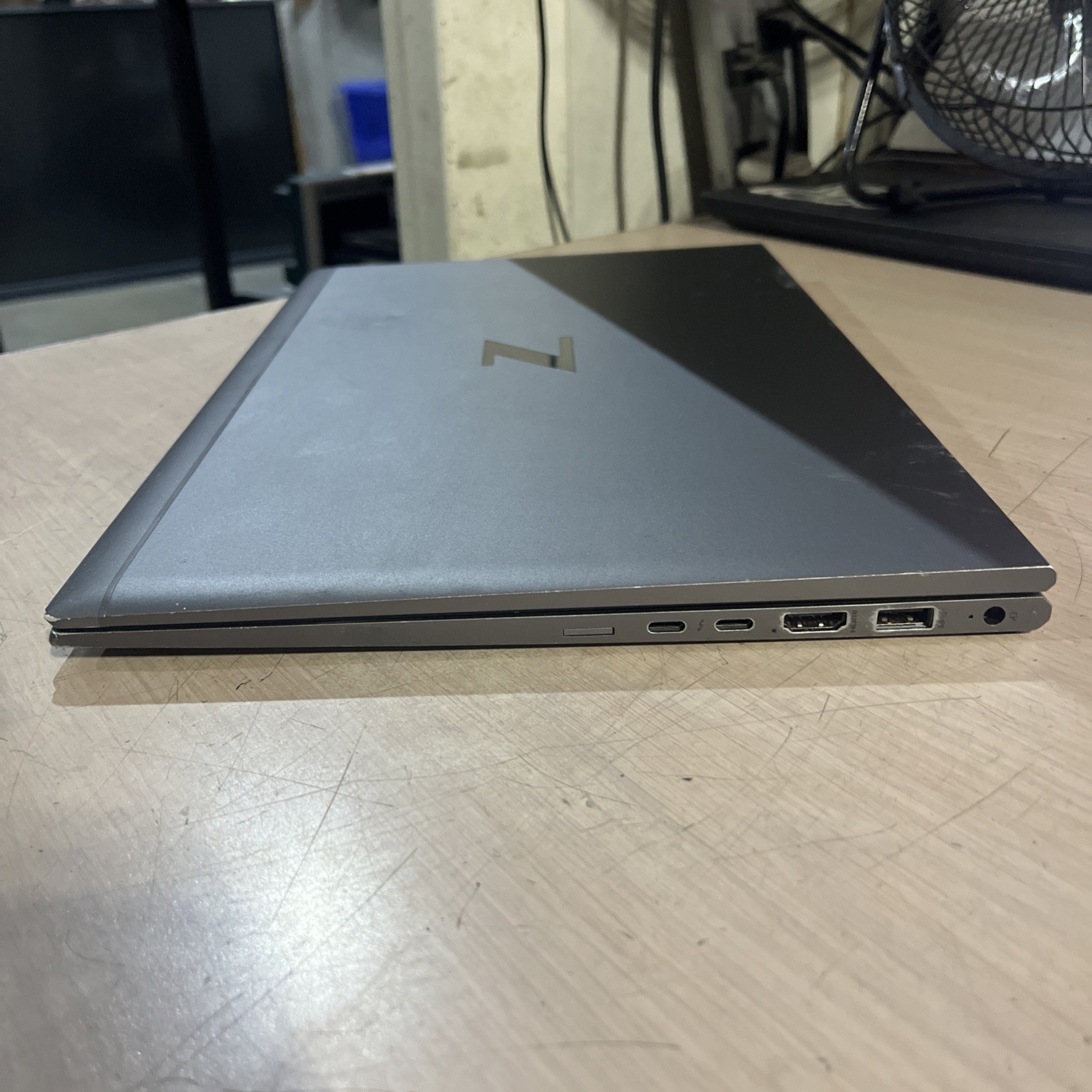 HP ZBOOK FIREFLY 15 G7 INTEL CORE I7-10510U 1.80GHZ 8GB RAM NO HD