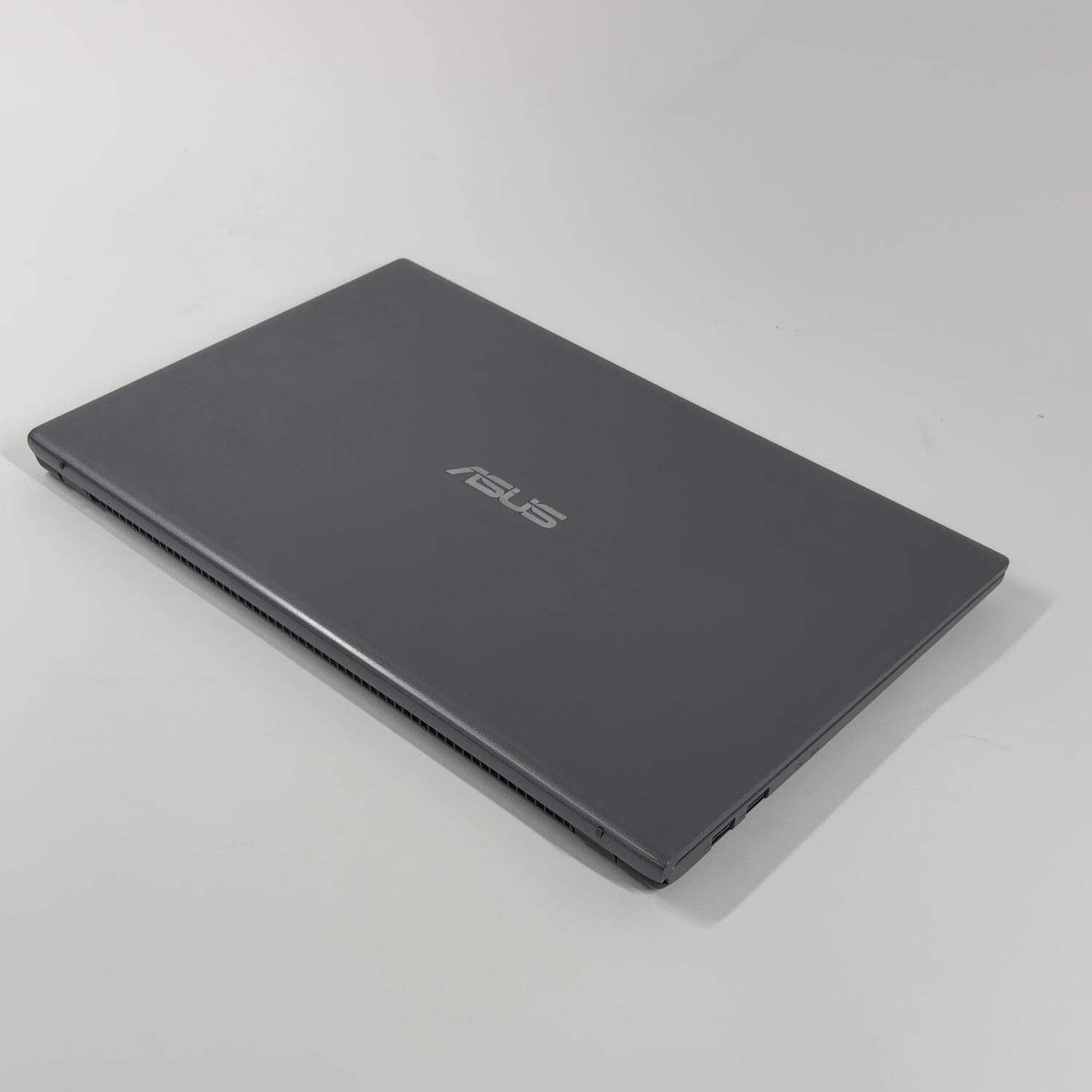 Asus Vivobook 15 F512D 15.6″ Ryzen 5 3500U 2.1GHz 8GB RAM 500GB SSD