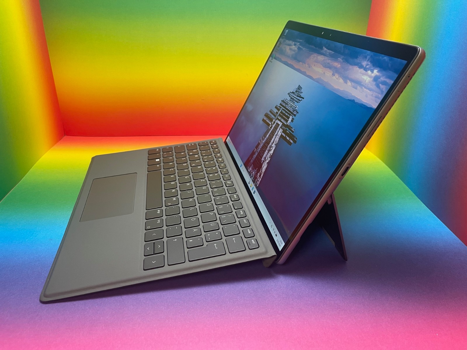 Dell Latitude 7320 2-in-1 LTE eSIM i5-1140G7 8GB 256GB 13″ De Win11Pro FID ST