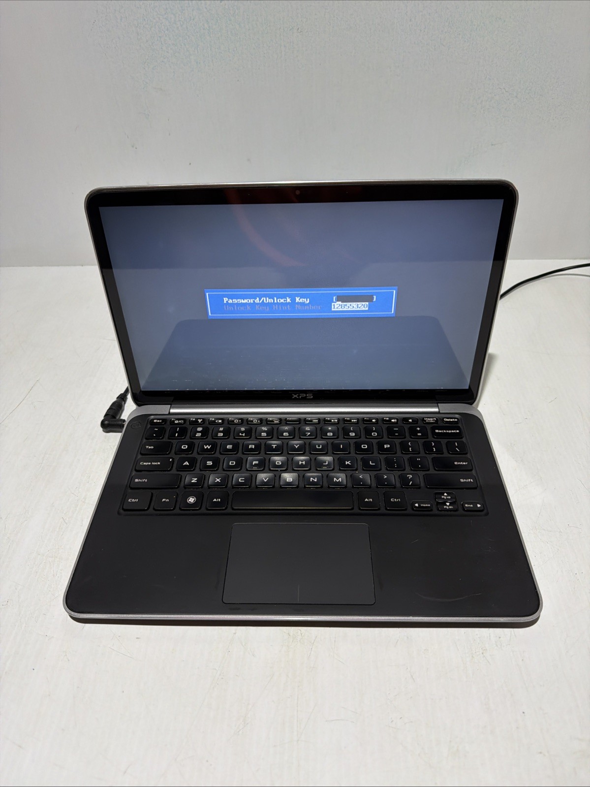 Dell XPS L321x 13″ Laptop i7-2637 4gb Ram No Drives Bios Password / Lock