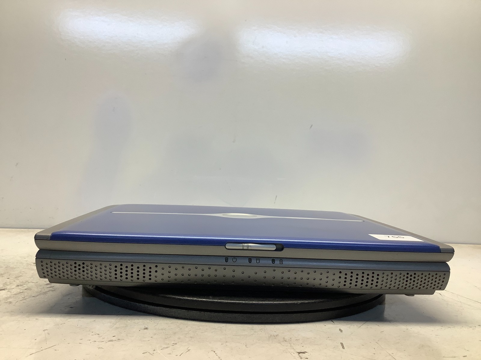 Dell Inspiron 5100 Intel Pentium 4 2.66GHz 256 MB NO HDD