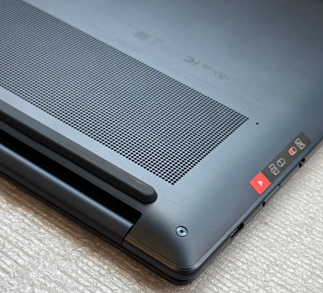 Lenovo Yoga Slim 7x 14.5″ 3K OLED Touch Laptop Snapdragon X Elite 32GB 1TB