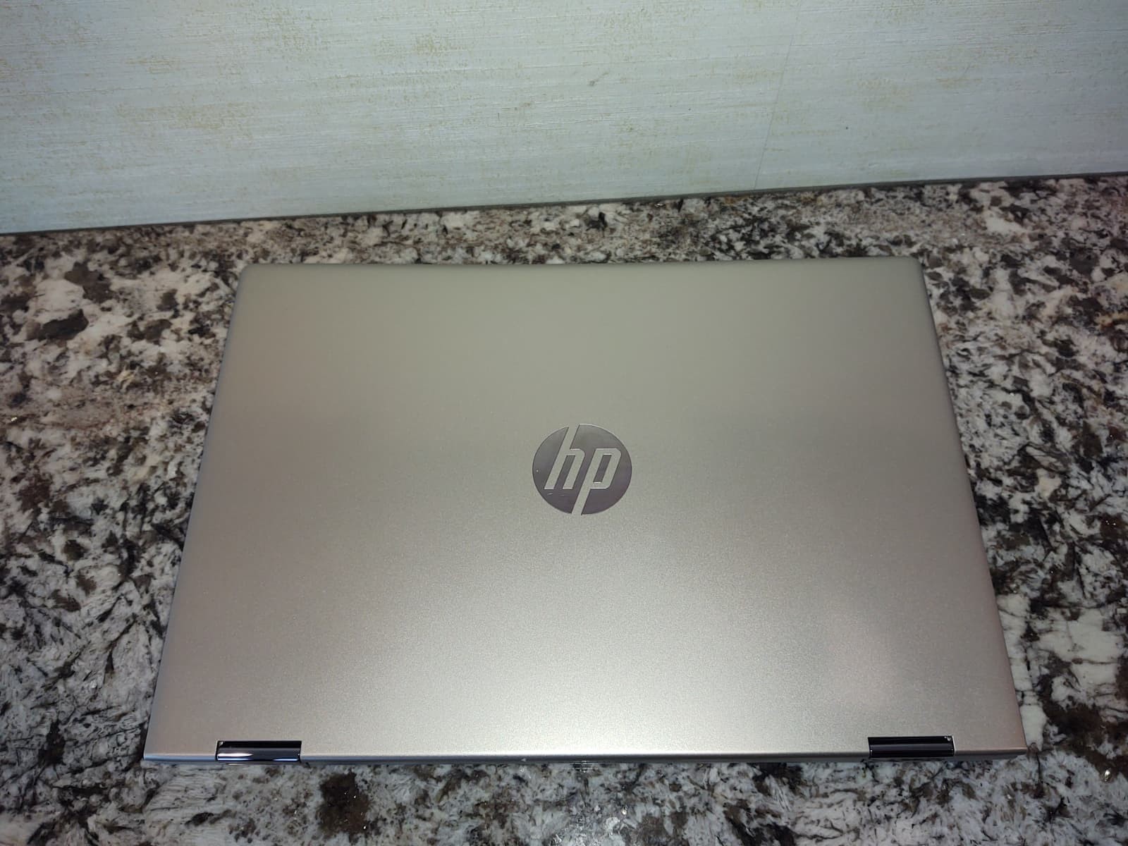 HP Pavilion x360 14m-cd0003dx Intel i5-8250U 2GB RAM Touchscren