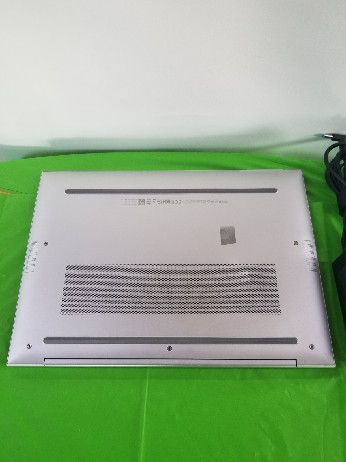 HP EliteBook 840 14 inch G9 Notebook PC intel core i7-1260p,WIN 11 PRO, 16GB,512