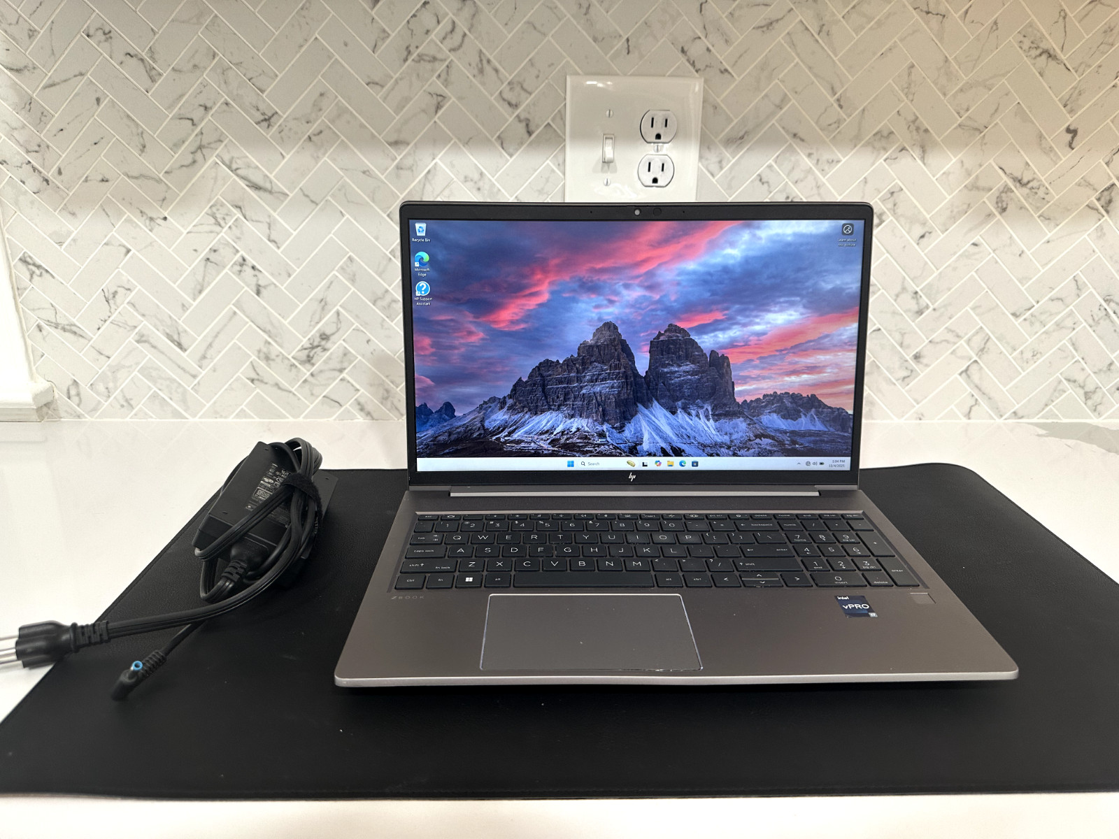 HP ZBook Power G9 (6K988UP) 15.6″ FHD TOUCH I7-12800H 2.4GHz 32GB 512GB