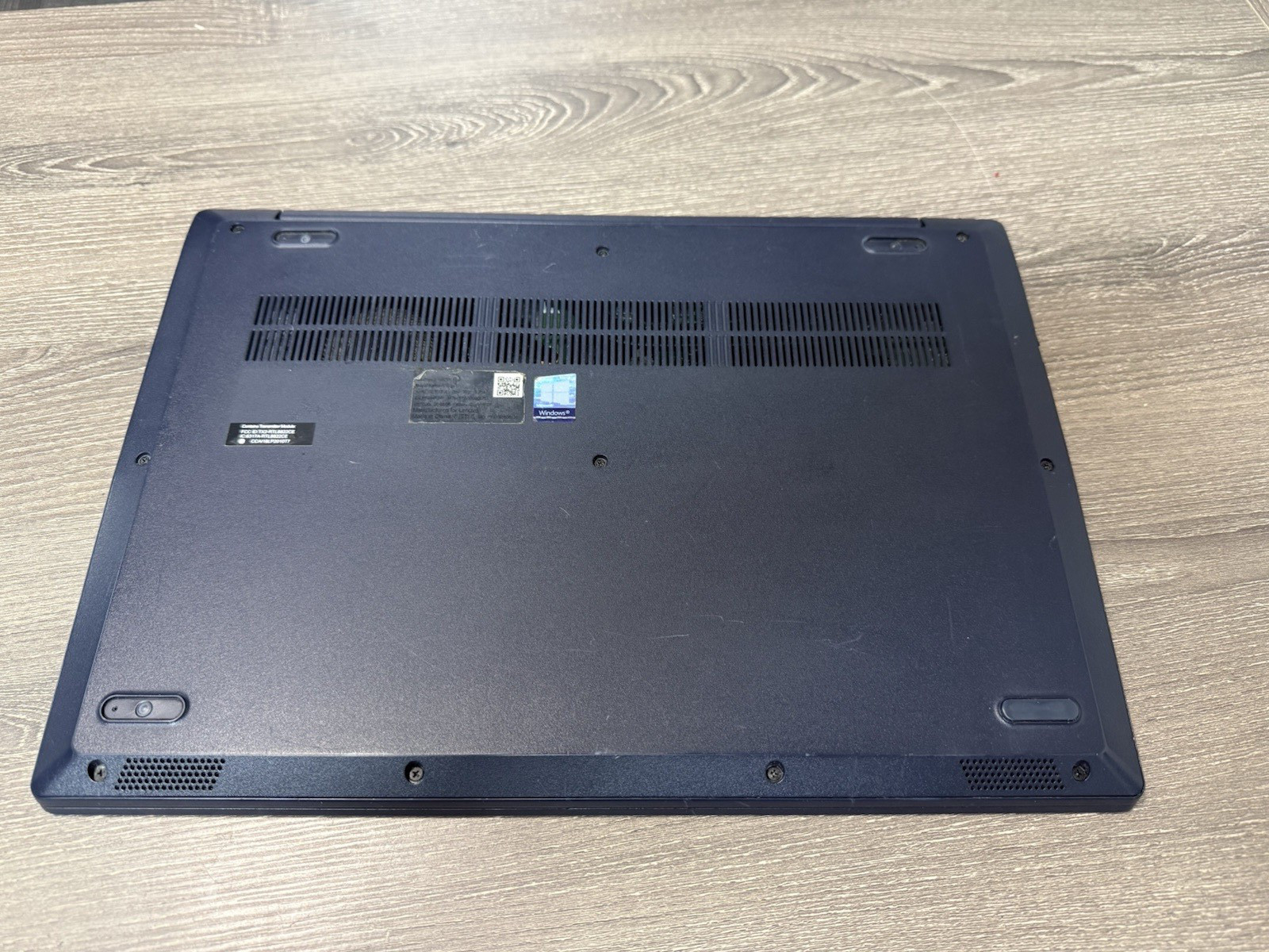 LENOVO IDEAPAD 3 15ADA05 | AMD RYZEN 5 3500U 8GB RAM 2.1GHZ AS IS NEEDS REPAIR