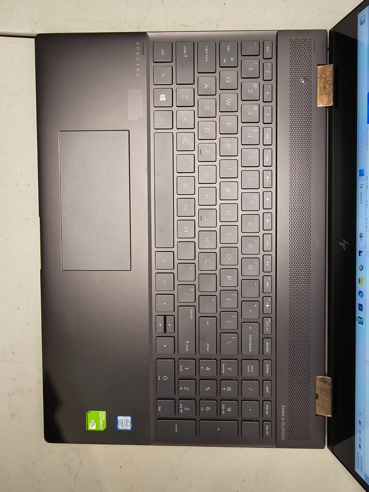 HP Spectre x360 15 NVIDIA MX150 i7-8550U 12GB RAM 256GB SSD Win 11 NO AC #04