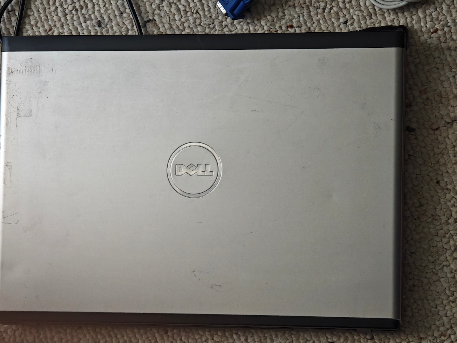 Dell Vostro 3400 – 500GB HDD, 4GB RAM, Intel i7 M640, Nvidia GT310M; NO WIFI