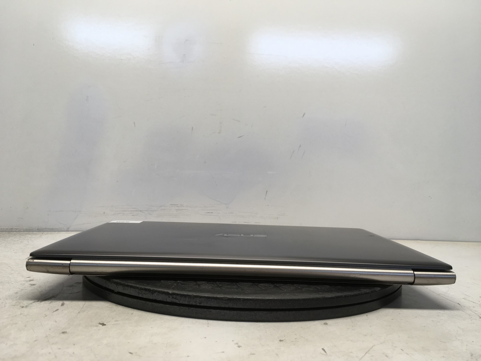 Asus UX32A Intel i5-3317U 1.7GHz 10 GB NO HDD No Batt