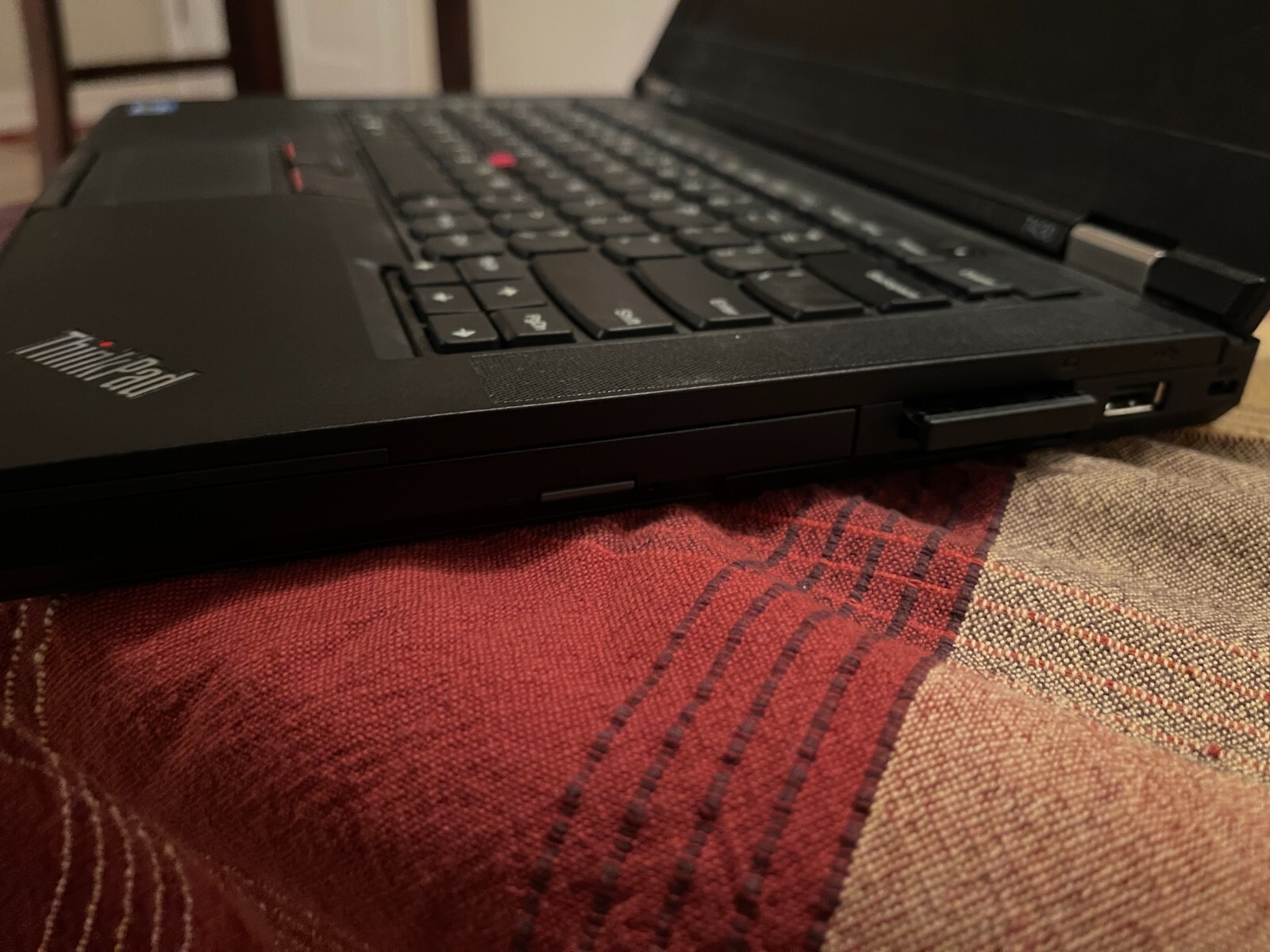 Lenovo Thinkpad T430 14″ (128GB SSD, Intel Core i5 3rd Gen. @ 3.30GHz, 8GB RAM)
