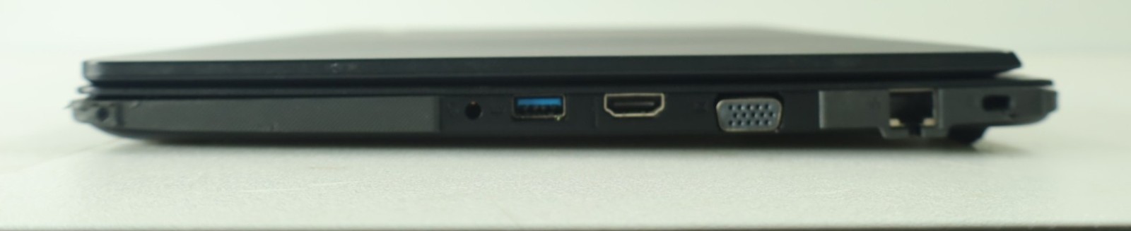 Acer TRAVELMATE B114-21 13.9″ AMD A4-9120C RADEON R4 4GB 64GB MMC No COA OS