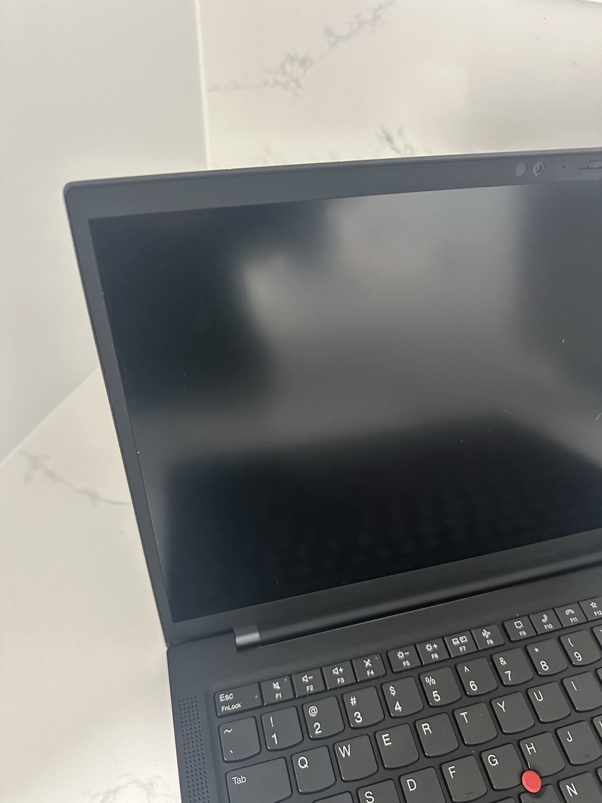 Lenovo ThinkPad X1 Carbon Gen 9 14″ i7-1185G7 @3.0GHz 16GB RAM NO SSD/HDD
