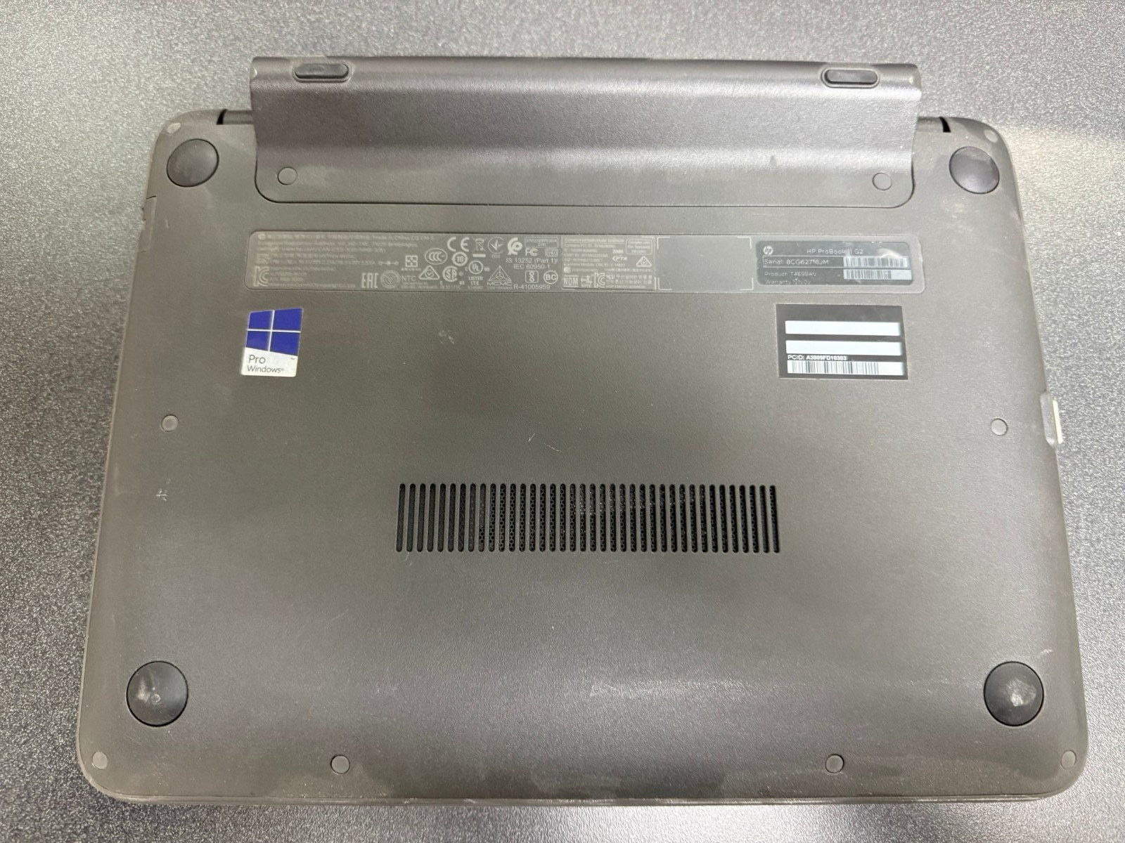 HP ProBook 11 G2 11.6″ Intel Core i3-6100U @ 2.30GHz 8GB RAM, 128GB SSD NO OS.