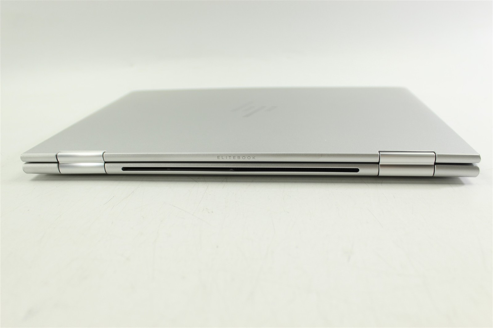 HP EliteBook x360 1040 G9 14″ i5-1245U 1.6GHz 256GB SSD 16GB RAM W11P