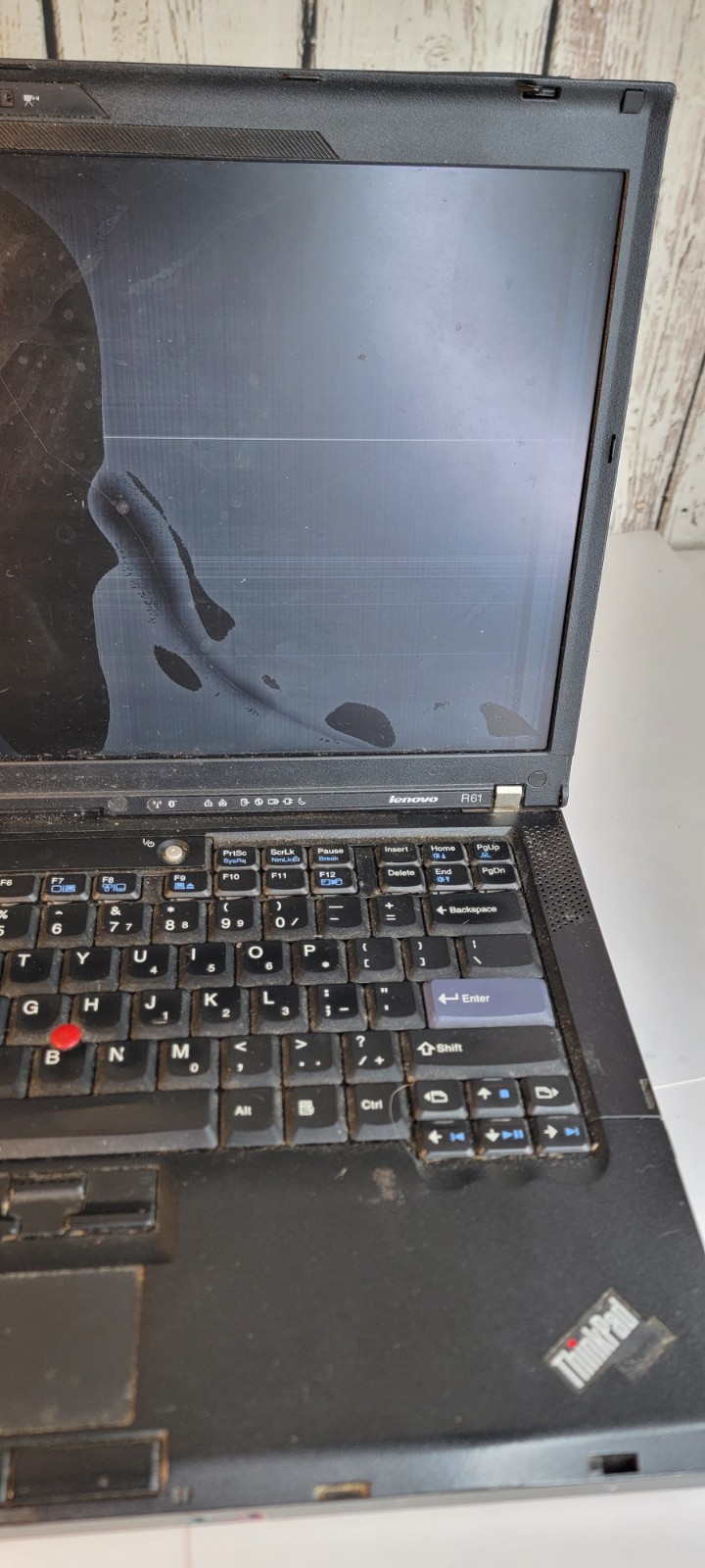 Lenovo Thinkpad 2007 Series A Parts/Repair (READ!!) Turns On Damaged Screen
