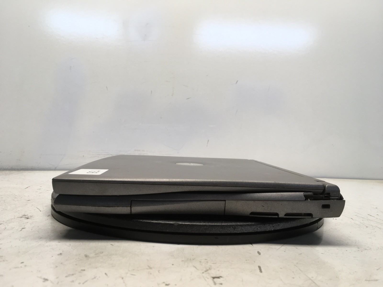 Dell Latitude C400 Intel Pentium III 1GHz 256 MB NO HDD