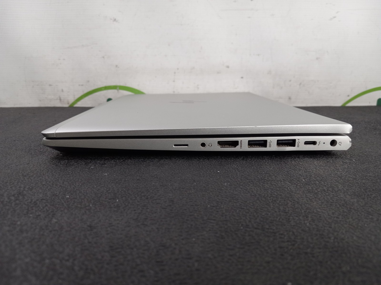 HP EliteBook 640 G9 14″ i5-1245U 32GB 512GB Laptop Win 11 READ