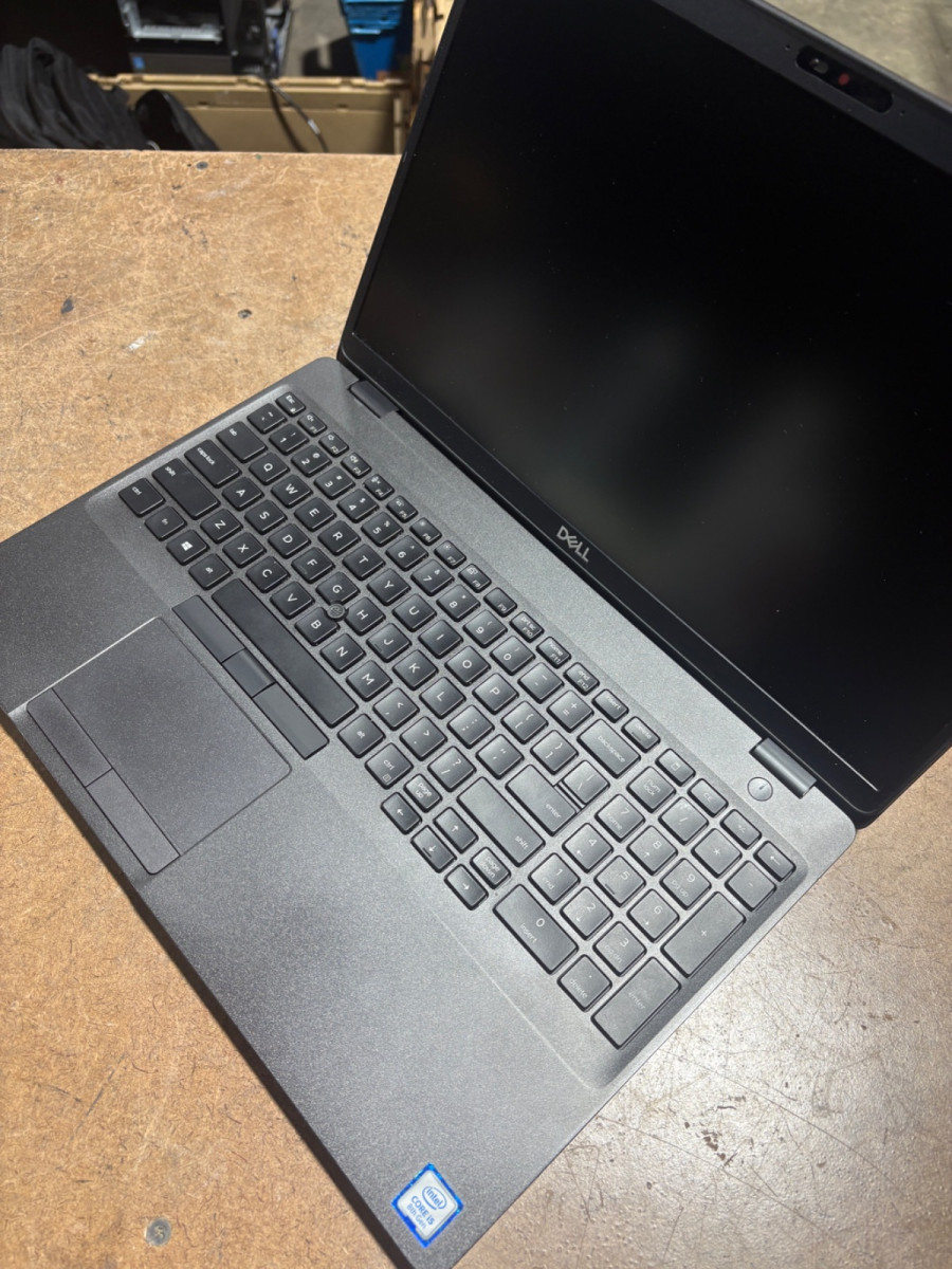 Dell Latitude 5500 15.6″ FHD i5-8365U 16GB RAM 256GB SSD No Charger/OS