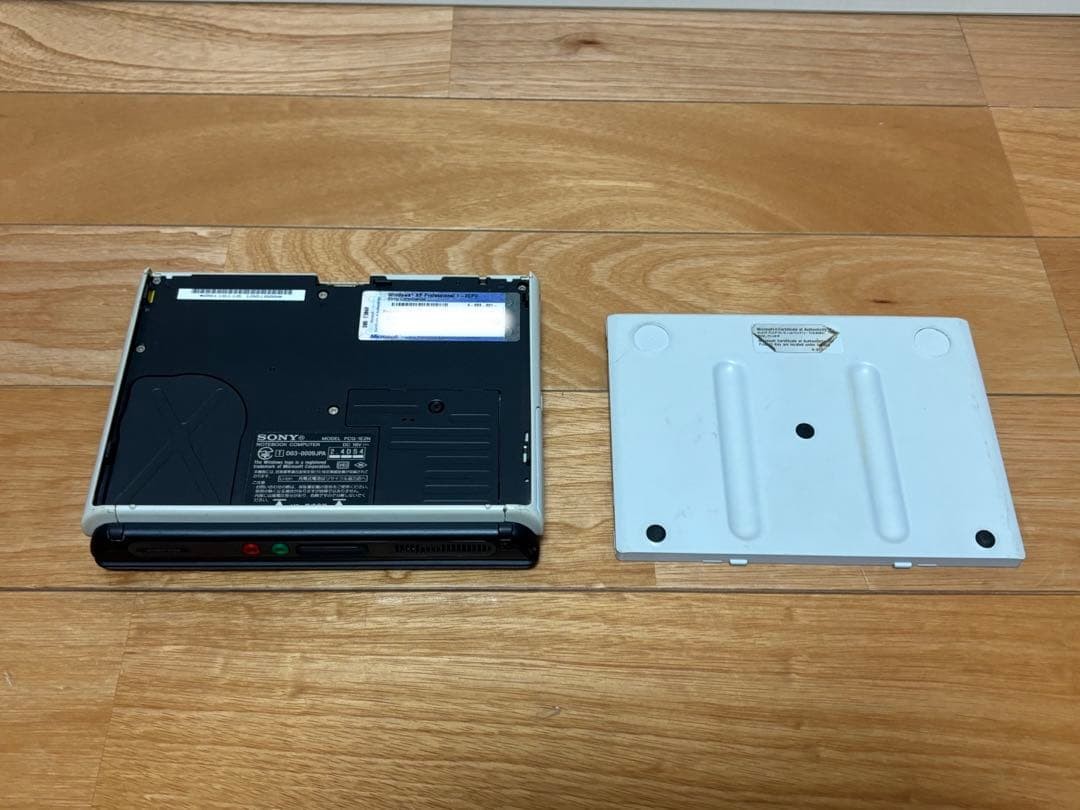 Sony VAIO PCG-U101/P Ultra Mobile PC WinXP Pro UMPC Tested Working Japan Vintage