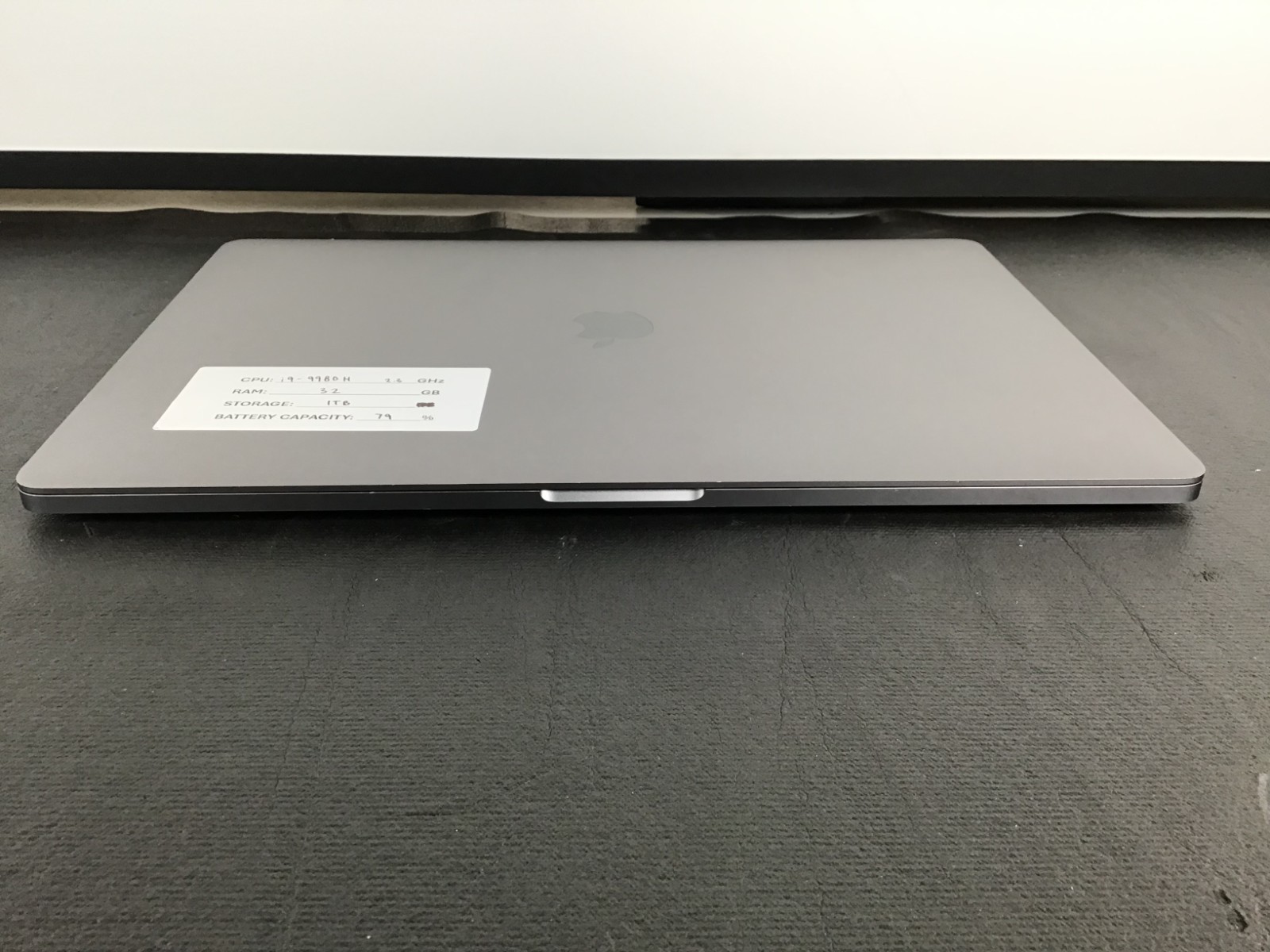 Apple MacBook Pro 16″ A2141 i9-9980H 2.3GHz 32GB RAM 1TB NVMe 79% Battery Cap ~