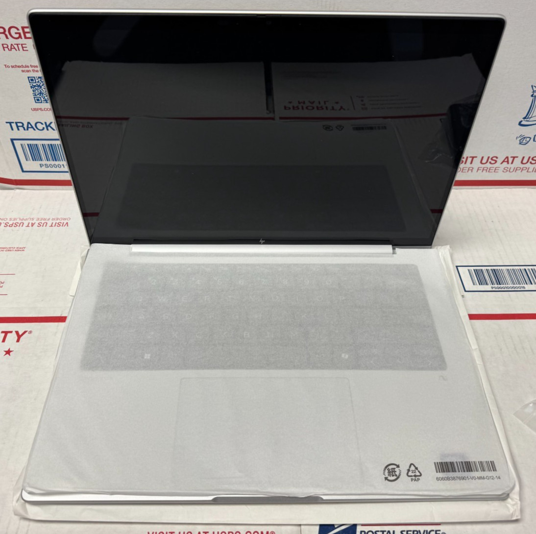 New HP EliteBook 8 G1i 14 Notebook AI PC Laptop Ultra 7 268V 32GB 512GB TOUCH