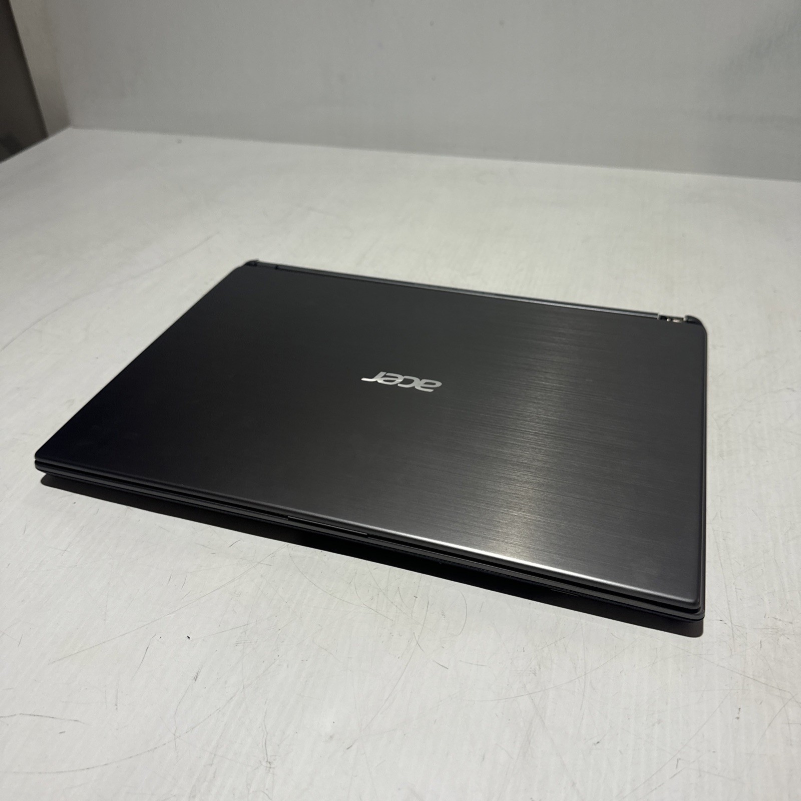 Acer Aspire M5-481T 15″ Laptop i3-3227U 4gb Ram No Drives Boots Bios No P/S
