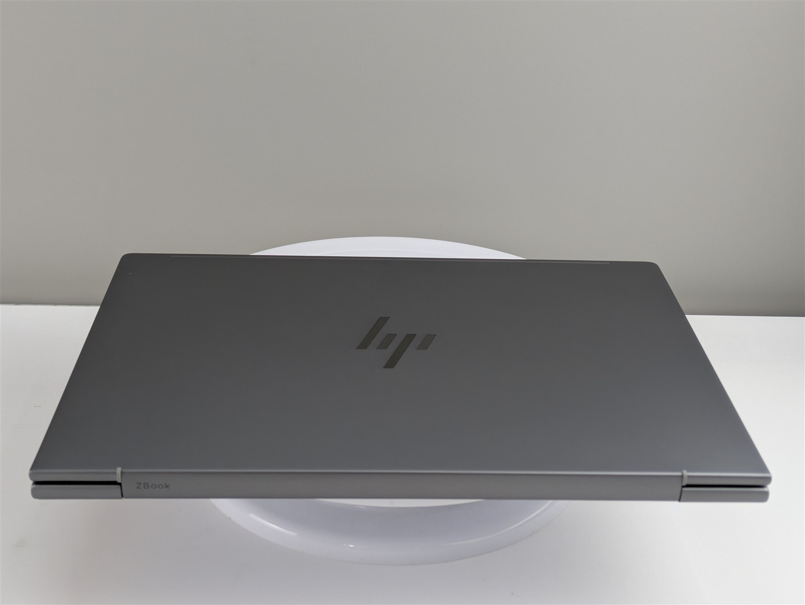 HP ZBook 8 G1i 14″ Intel Ultra 7 265U 16GB RAM 512GB SSD WUXGA W11P (26590)