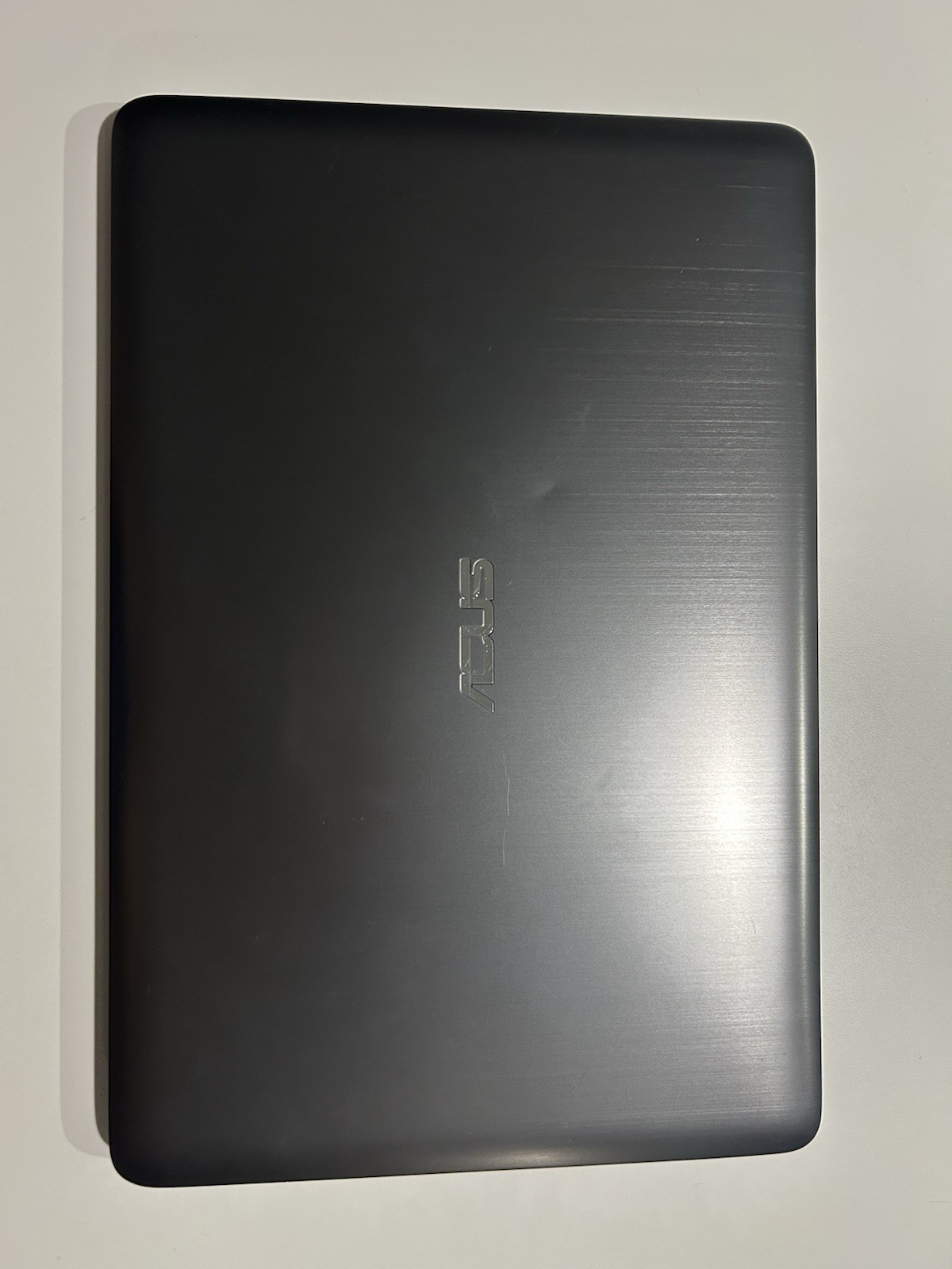 ASUS Laptop Intel I7 – 8 GB