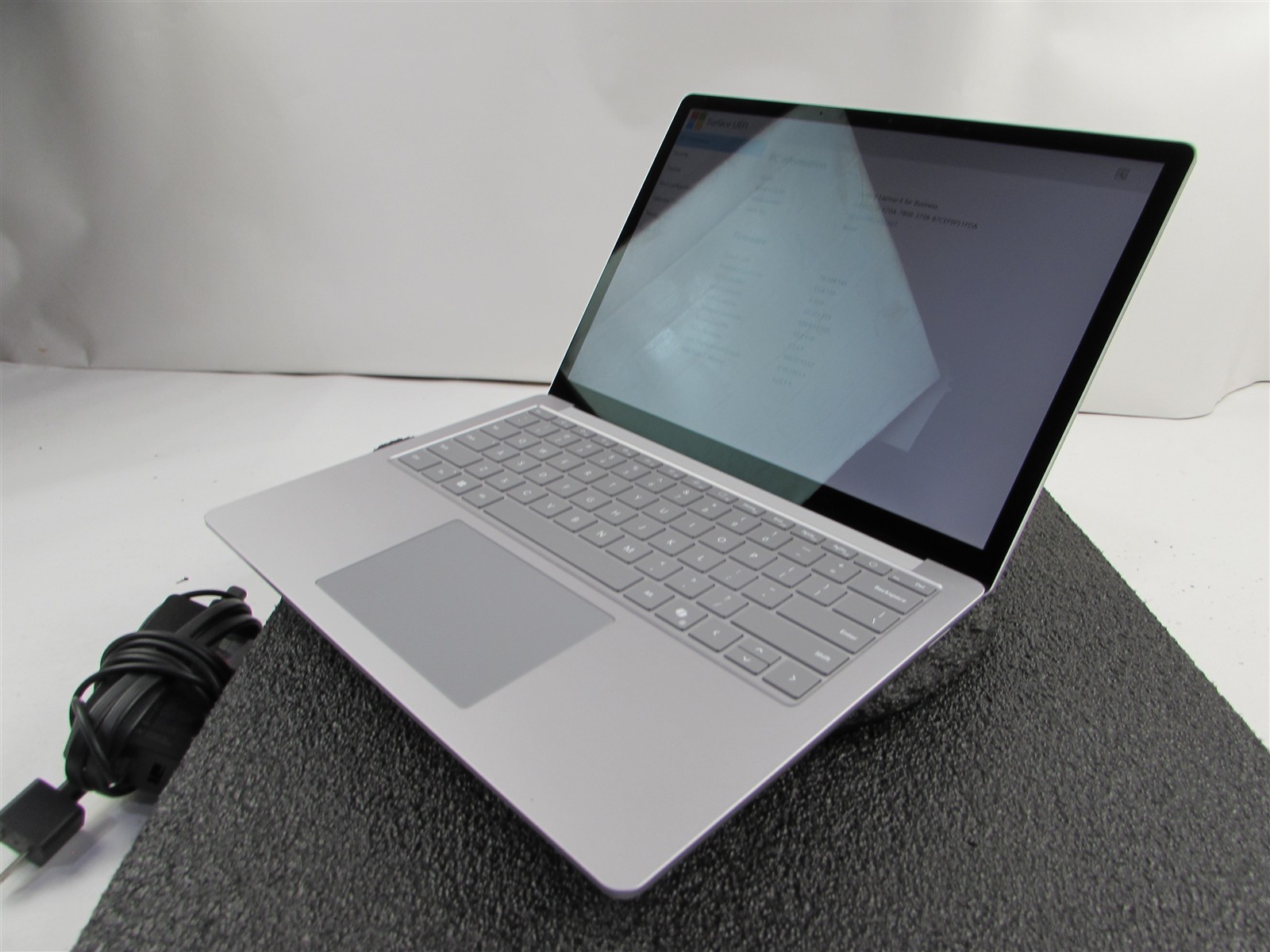 SURFACE SURFACE LAPTOP 6 CORE ULTRA 7 165H 512GB SSD 16GB RAM WIN 11 PRO
